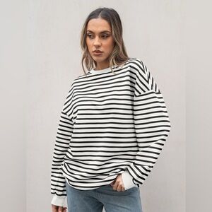 Striped Round Neck Oversized Casual Sweatshirt